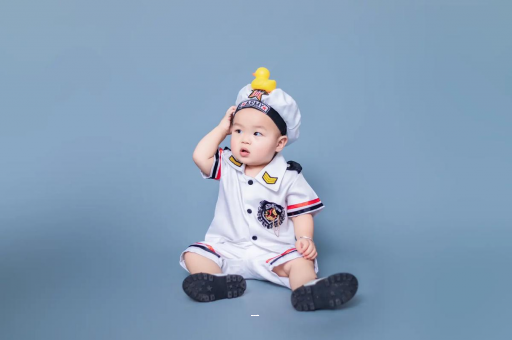 阿拉尔宝宝肚脐有点出血